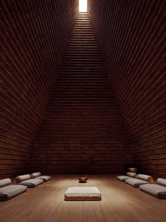 Chris Precht_OXO Bali_Spirituality_2Wood_www.mir.no.jpg